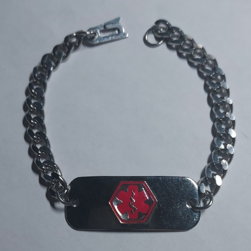 Stainless Steel Medical Alert Bracelet with Red Emblem For Diabetes